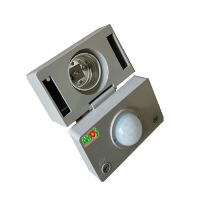 Đui Đèn Cảm Ứng Tự Động Tắt Mở Amos H2