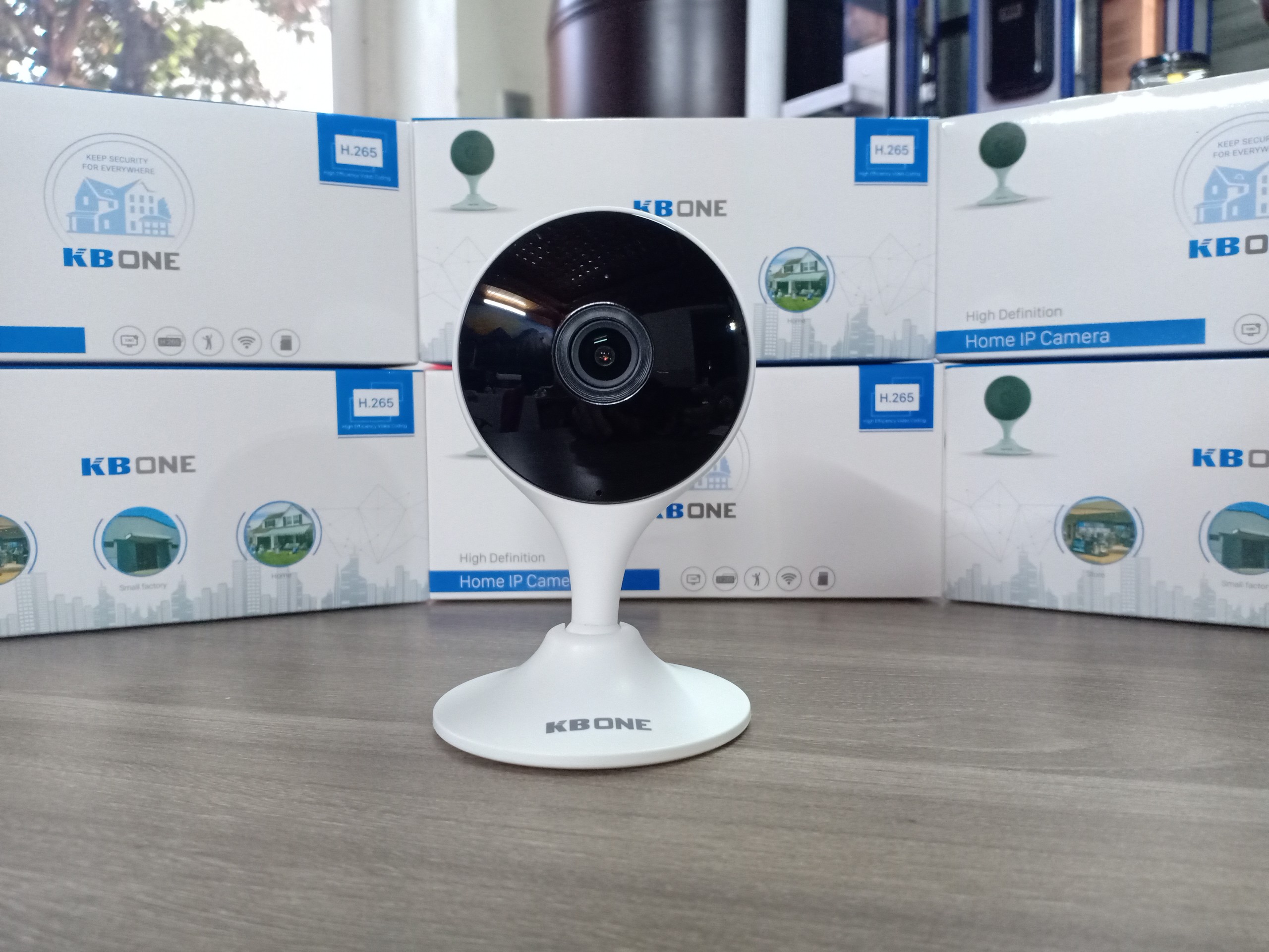 Camera Bảo vệ gia đình tài sản